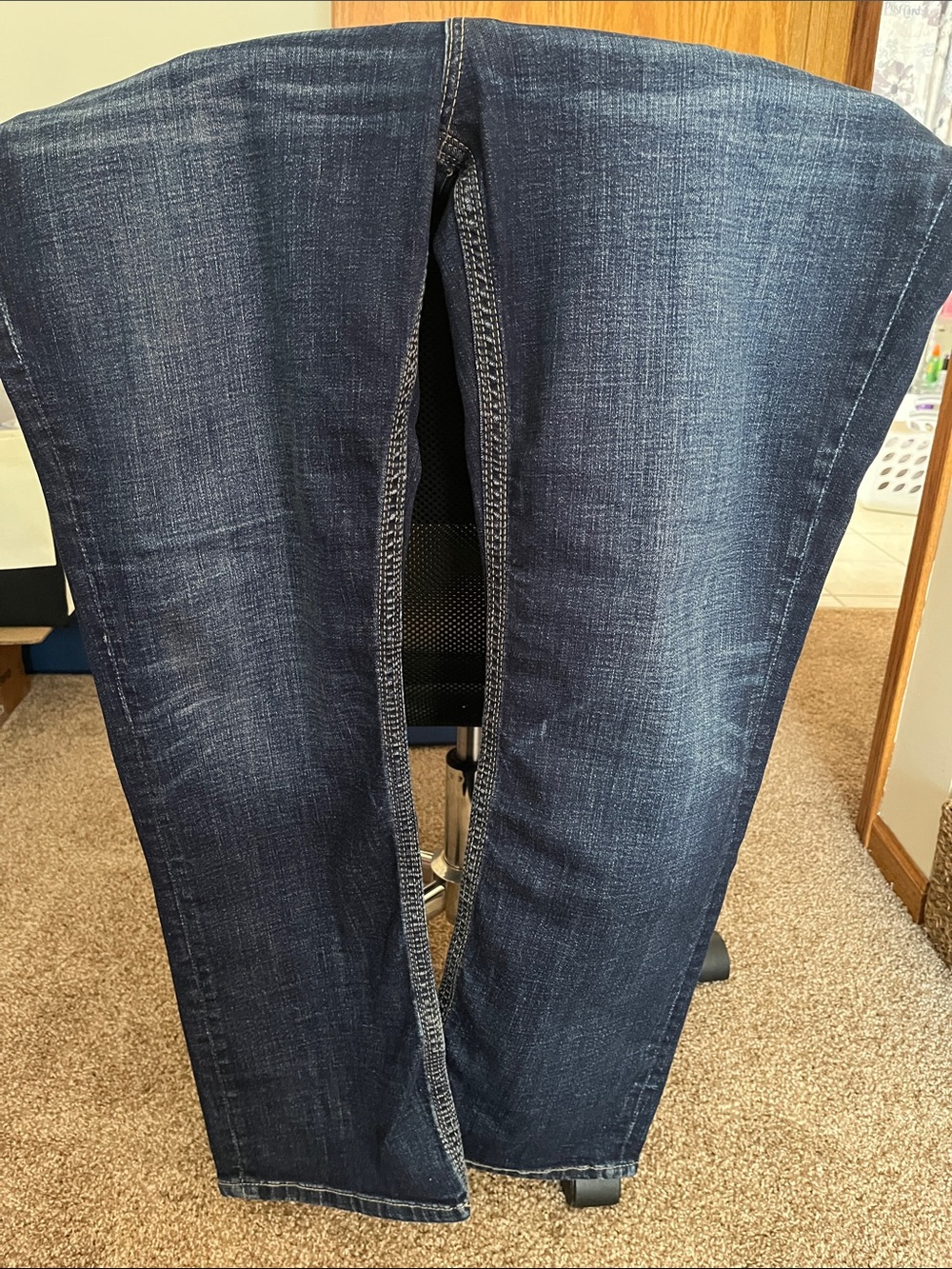 Men’s Buckle Tyler dark wash jeans
